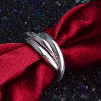 Jednoduché Módní Hladký Kříž Tři Kruh Design Prsten pro Ženy, Dívka, Nejlepší Elegantní Léto Svatební Šperky Prst